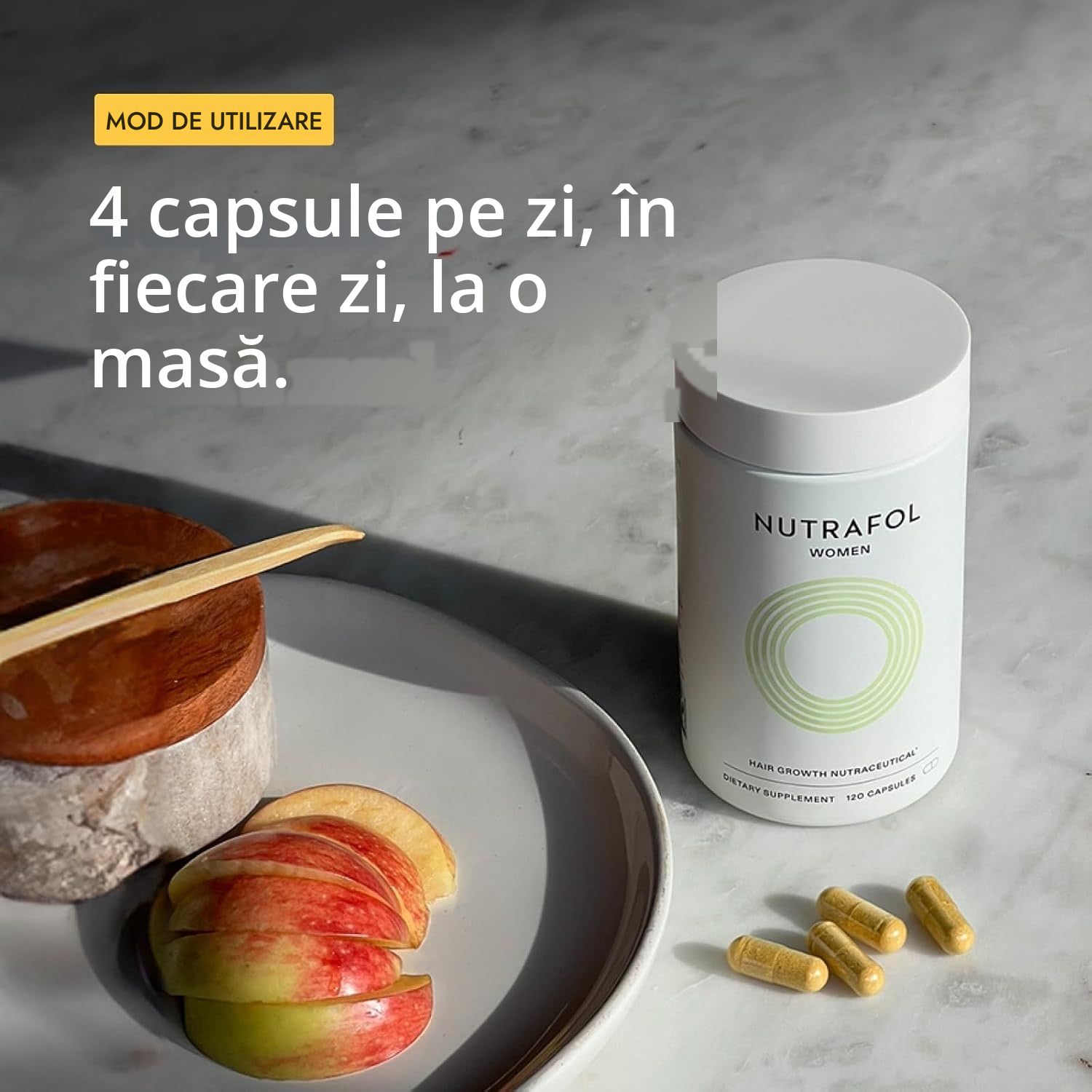 Cutie Nutrafol pentru femei 18-44 ani cu capsulele alături