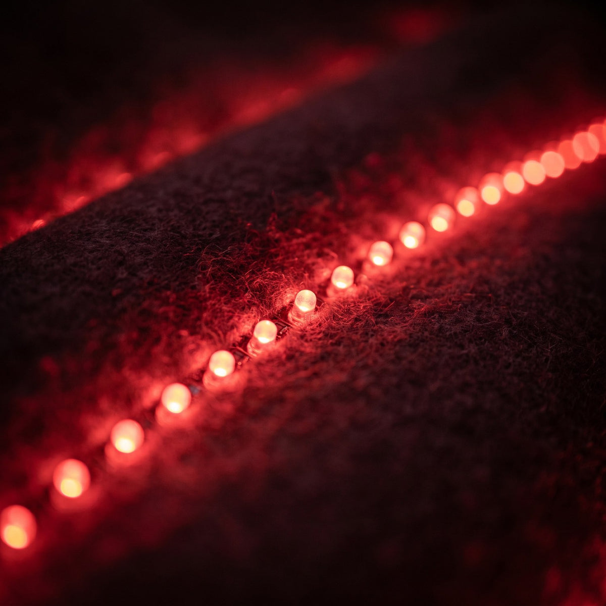 Detail: Infračervená čepice pro růst vlasů, 180 LED