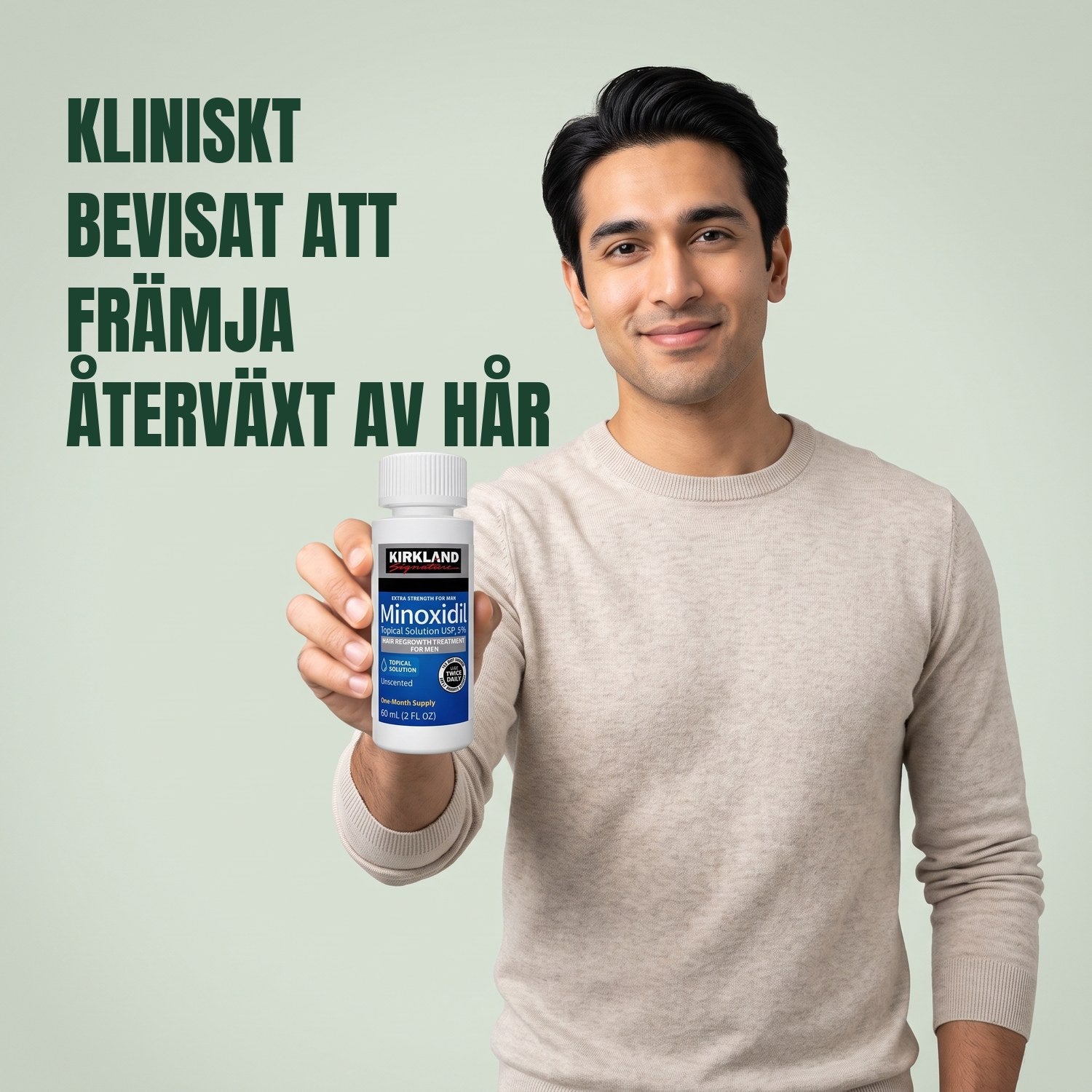Man håller en flaska Kirkland Signature Minoxidil 5% lösning mot en grön bakgrund