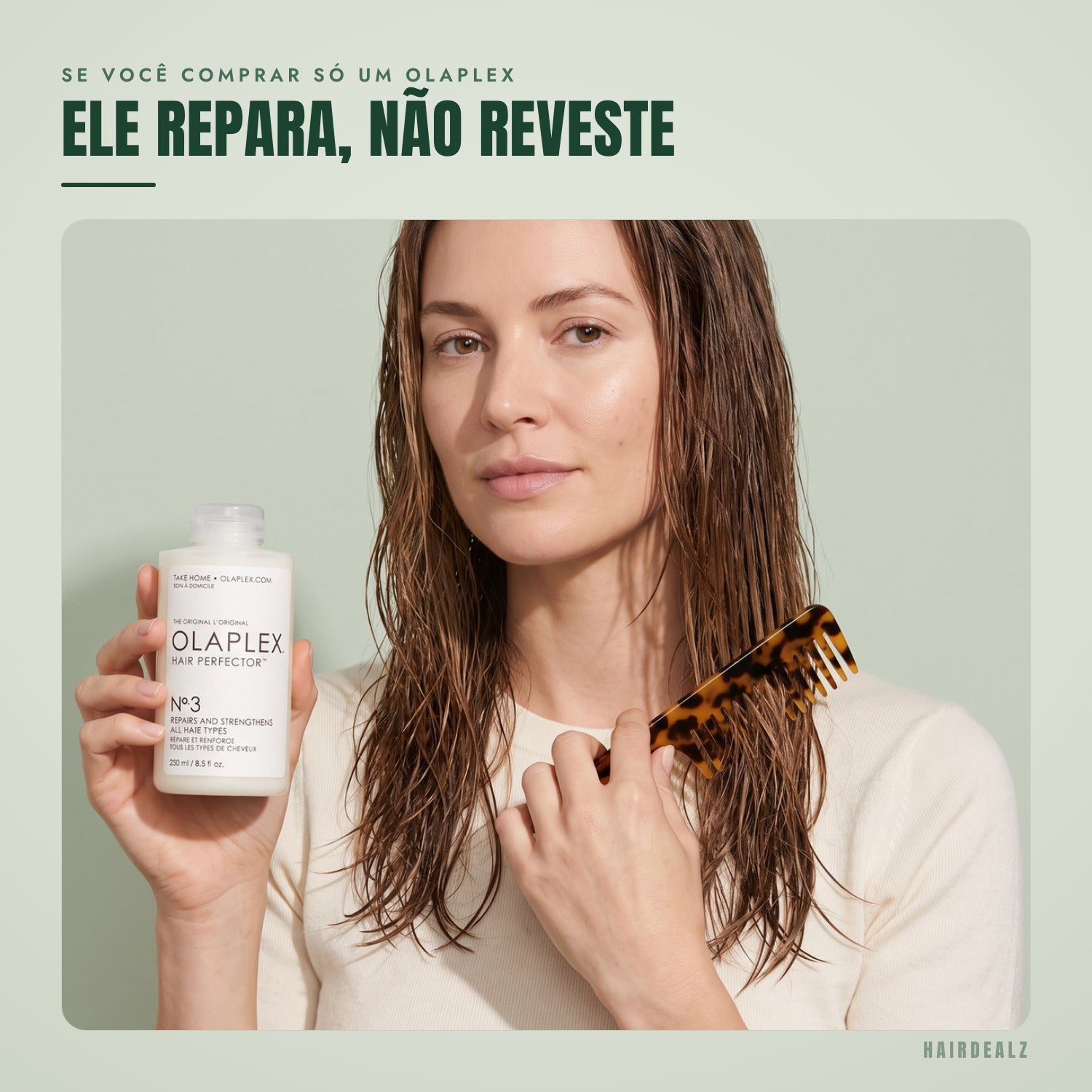 Olaplex No.3 em uso sobre fundo verde